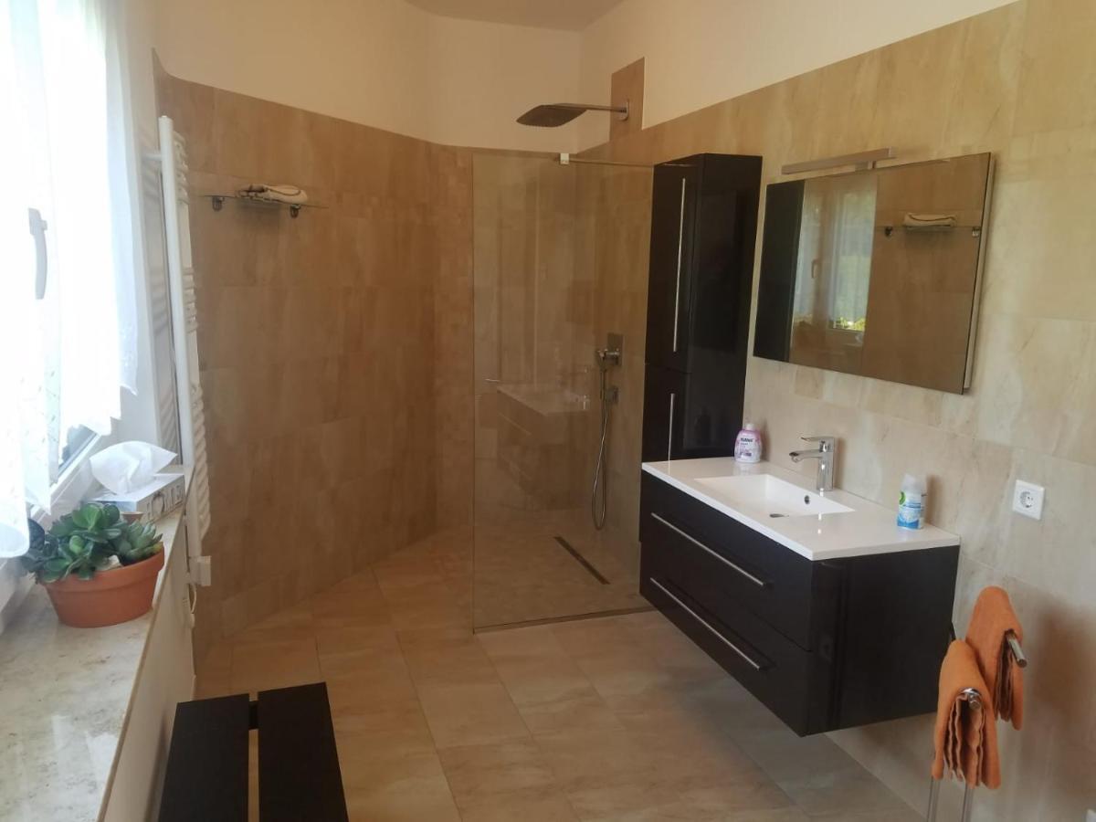 Ferienhaus Zum Imker Velten Dış mekan fotoğraf